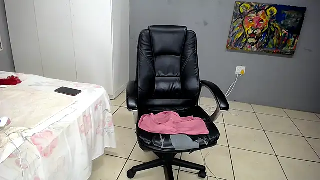 BigAssBBW24 online show from 14, 4, 2026