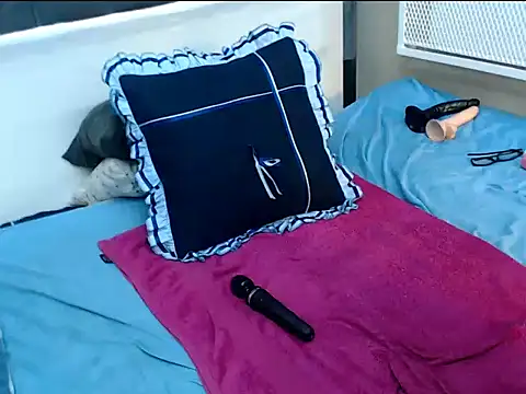 BigAssBBW24 online show from 12, 11, 2025