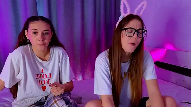 MargaretMorris online show from 22, 12, 2025