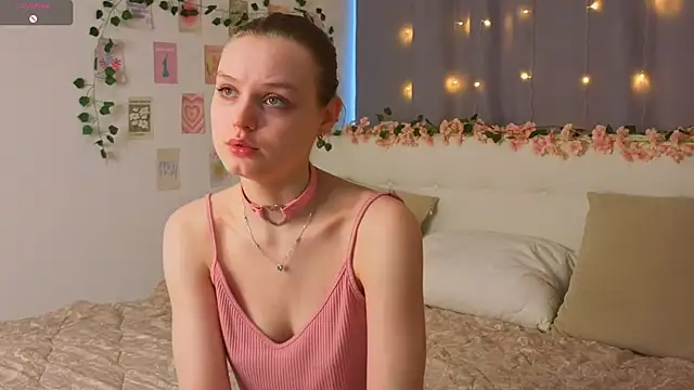 Snapshot of MalloryWasem chatting on 20, 11, 2025 MalloryWasem online show from 20, 11, 2025