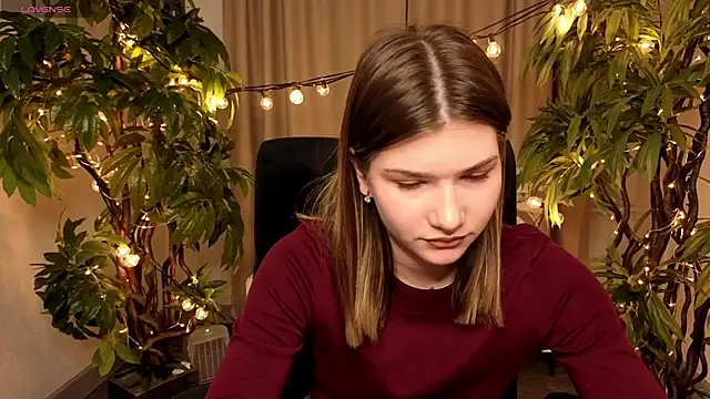 Snapshot of WilmaJohnson chatting on 2, 2, 2026 WilmaJohnson online show from 2, 2, 2026