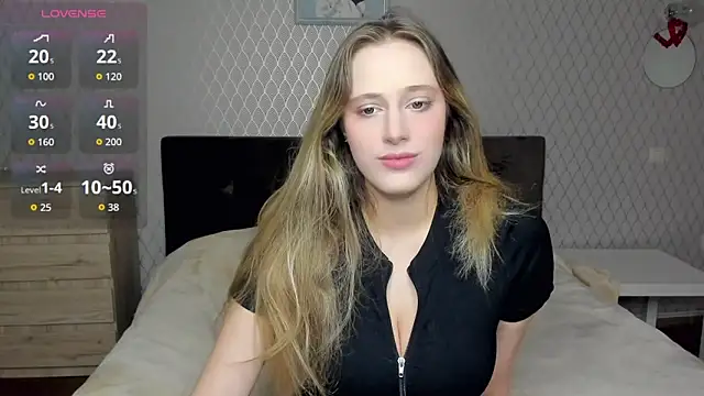 blondy rina online show from 4, 11, 2025