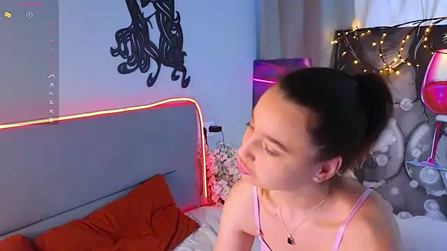 LauriePerez online show from 8, 2, 2026