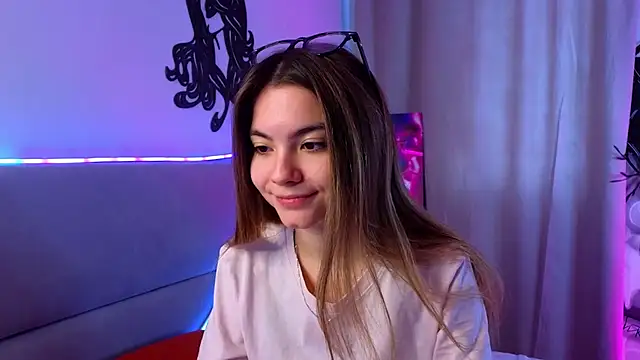 Snapshot of MargieDavidson chatting on 23, 2, 2026 MargieDavidson online show from 23, 2, 2026