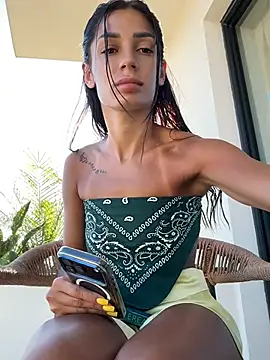 Snapshot of VickyM99 chatting on 8, 7, 2026 VickyM99 online show from 8, 7, 2026
