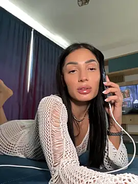 VickyM99 online show from 10, 4, 2026