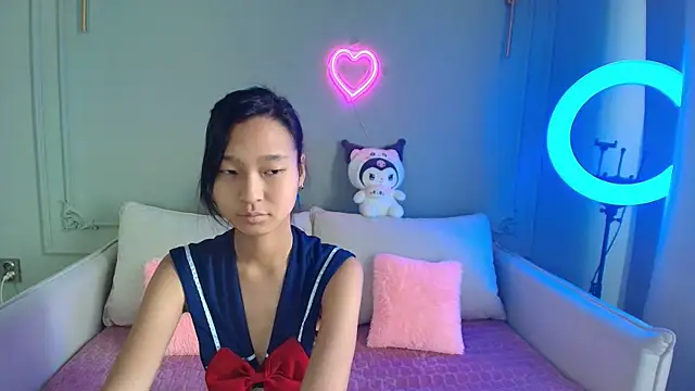 lihnpham online show from 3, 12, 2025