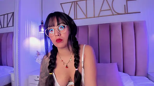 LilithVain online show from 28, 11, 2025