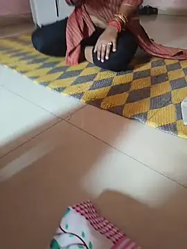 Lailamajnu1996 online show from 20, 2, 2026