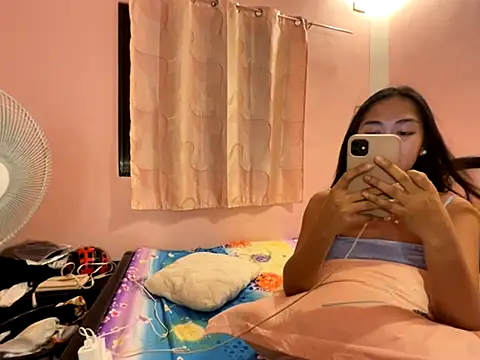 Philina thi online show from 28, 11, 2025