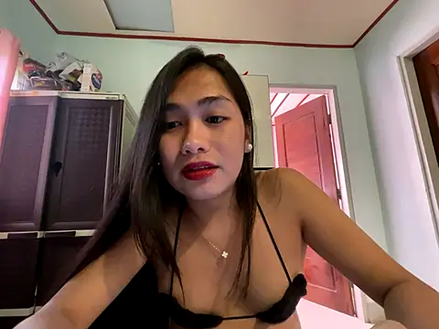 Philina thi online show from 25, 11, 2025