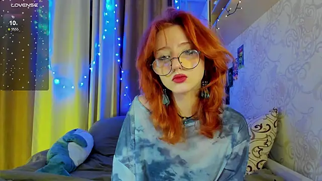 DragonflyLiza online show from 10, 11, 2025