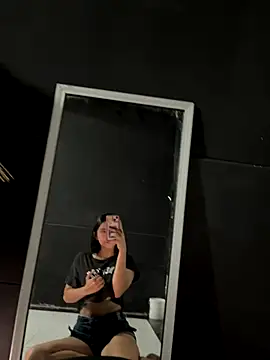 Anie bby4u online show from 4, 11, 2025