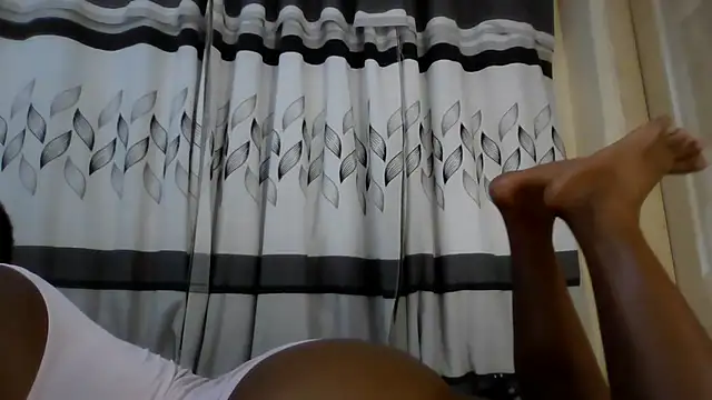 Snapshot of BARBIEDOLLXXX chatting on 28, 11, 2025 BARBIEDOLLXXX online show from 28, 11, 2025