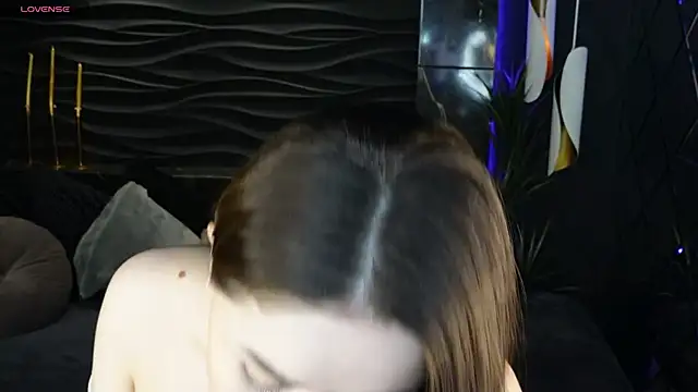 melanie neal online show from 1, 12, 2025