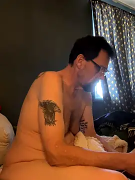 biggdaddyandqueenn online show from 16, 12, 2025