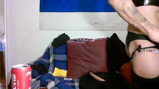 00Travsharongomez online show from 28, 11, 2025