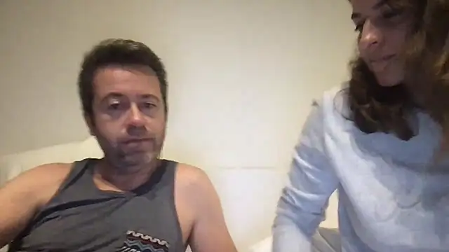 pia couple online show from 12, 11, 2025