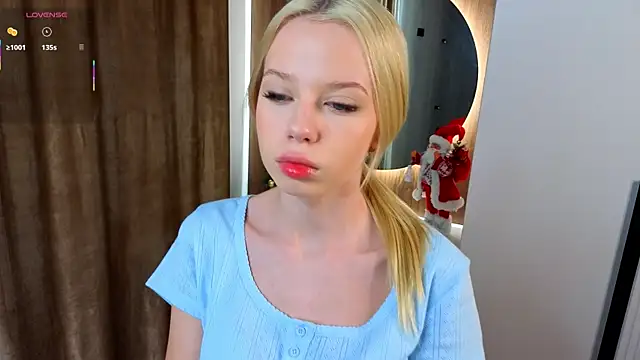 DorisCandelario online show from 18, 12, 2025