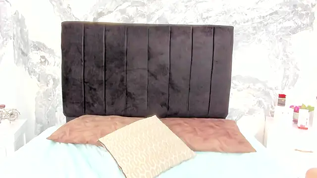 SamantaRave  online show from 27, 11, 2025