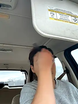 thickfarmtwat online show from 1, 12, 2025