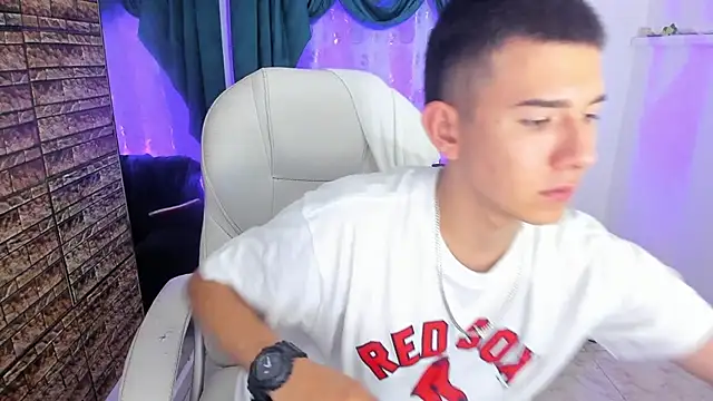 Aleck Boy online show from 13, 11, 2025