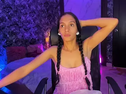 Laura swett online show from 10, 11, 2025