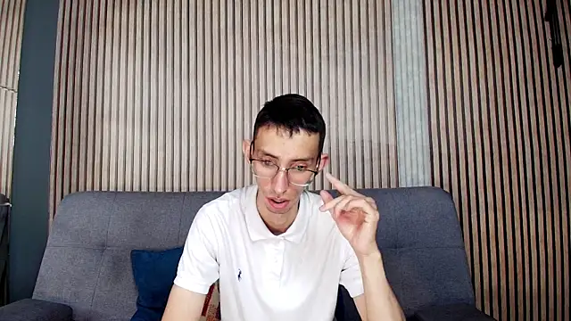 ZyroNight online show from 20, 12, 2025