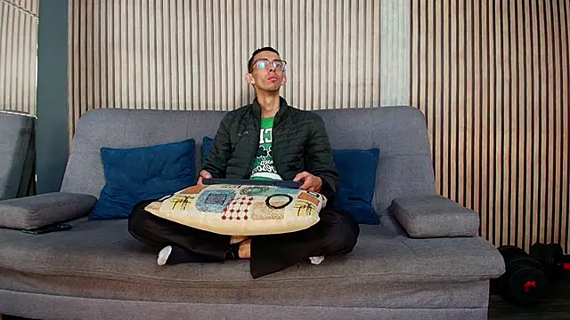 ZyroNight online show from 22, 12, 2025