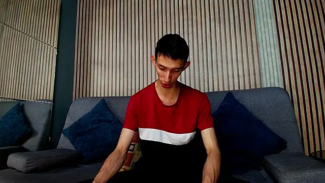 ZyroNight online show from 13, 1, 2026