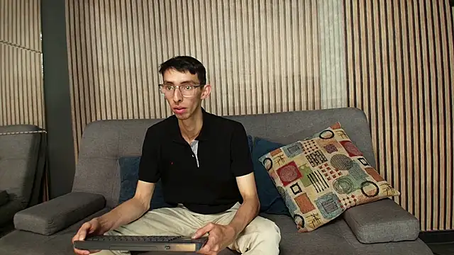 ZyroNight online show from 13, 11, 2025