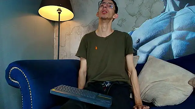 ZyroNight online show from 18, 11, 2025