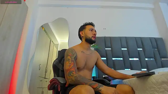 noah corvelle online show from 25, 3, 2026