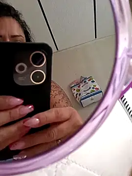 Zurley1102 online show from 21, 12, 2025