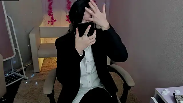 Hanako Rey online show from 27, 11, 2025