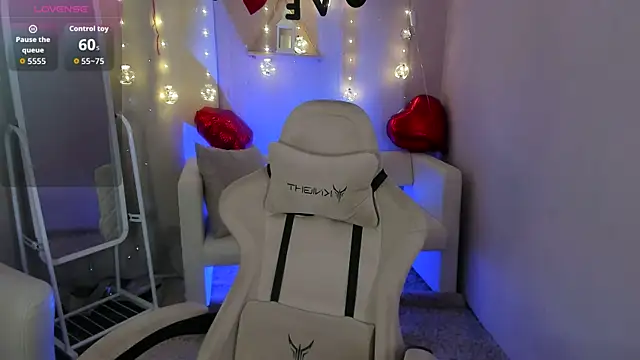 Snapshot of Hanako_Rey chatting on 8, 2, 2026 Hanako Rey online show from 8, 2, 2026