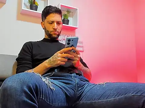 Supreme Alpha online show from 11, 11, 2025