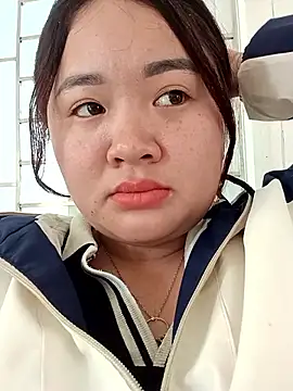 Bee-bgolden online show from 15, 11, 2025