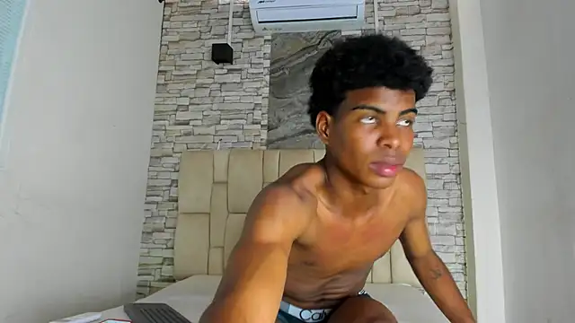 XAVI LEE online show from 19, 11, 2025