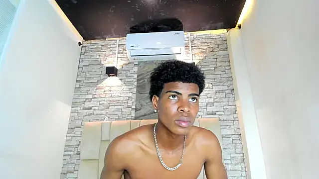 XAVI LEE online show from 18, 11, 2025