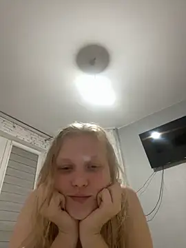 hotgoodgirll online show from 1, 12, 2025