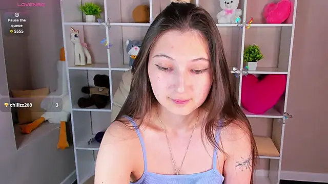 Ella Burns online show from 14, 12, 2025