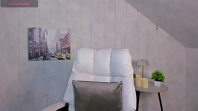 Ella Burns online show from 29, 11, 2025