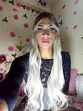 Sthefy luna131 online show from 15, 11, 2025