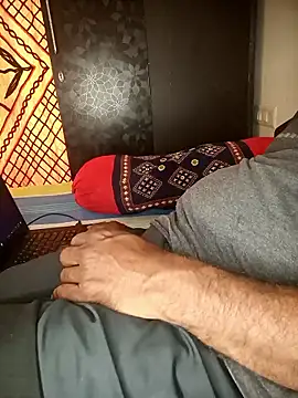 RubyEntity online show from 8, 1, 2026