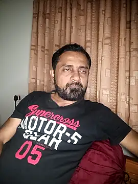 RubyEntity online show from 18, 12, 2025