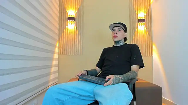 DANTE ARMSTRONG online show from 13, 11, 2025