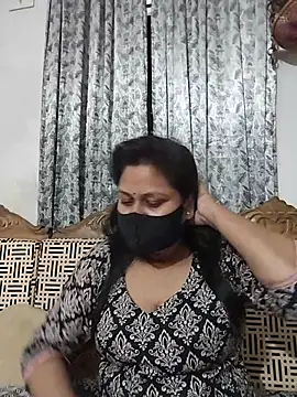 Snapshot of munni-506 chatting on 11, 7, 2026 munni-506 online show from 11, 7, 2026