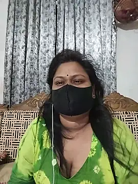 Snapshot of munni-506 chatting on 13, 7, 2026 munni-506 online show from 13, 7, 2026