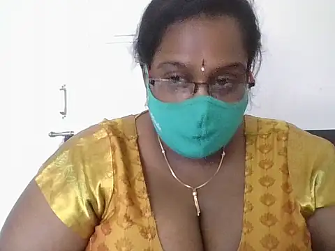 hootypriya online show from 15, 11, 2025